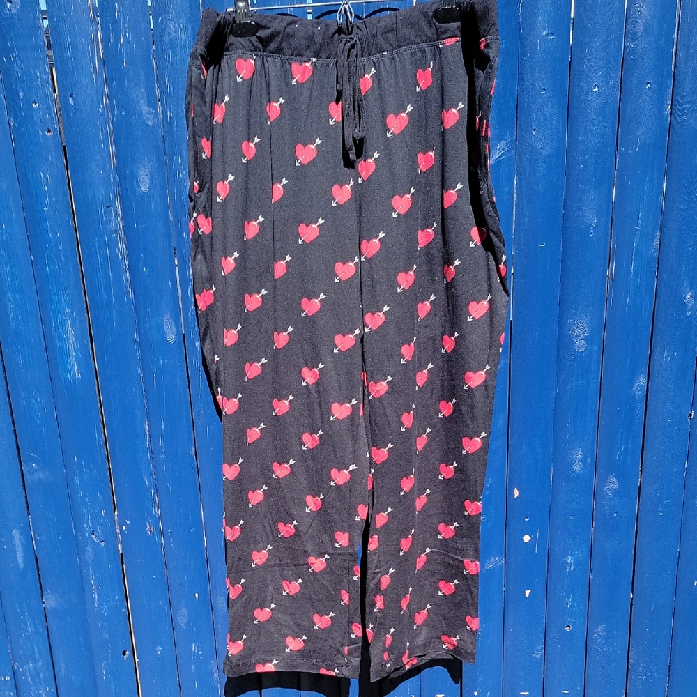 Black Pants With Red Heart Pattern - image 1